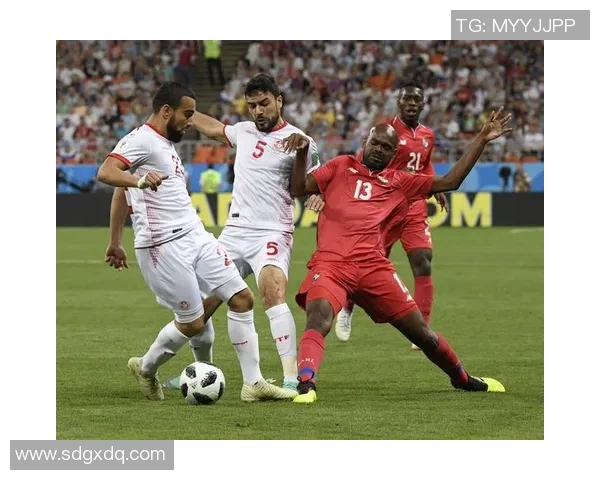 巴拿马足球球星成长历程与国际赛场辉煌事迹